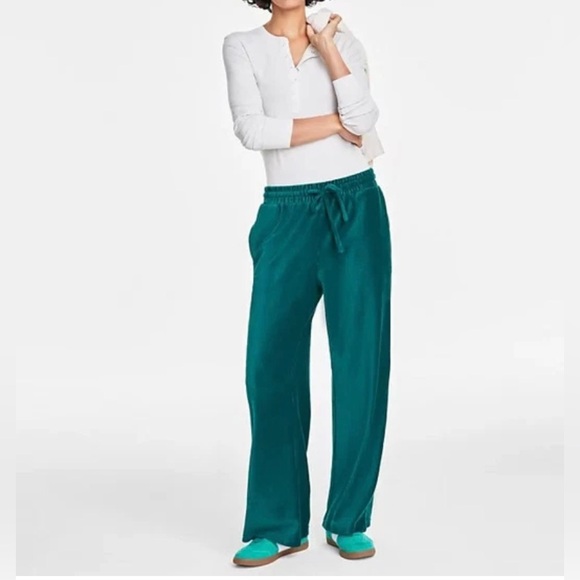 New On 34th Women's Ribbed Velour Drawstring Pants Wide Leg Size M - Picture 1 of 3